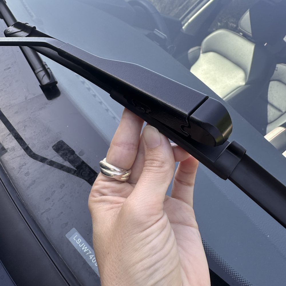 Click Blades fitted on a customer's car